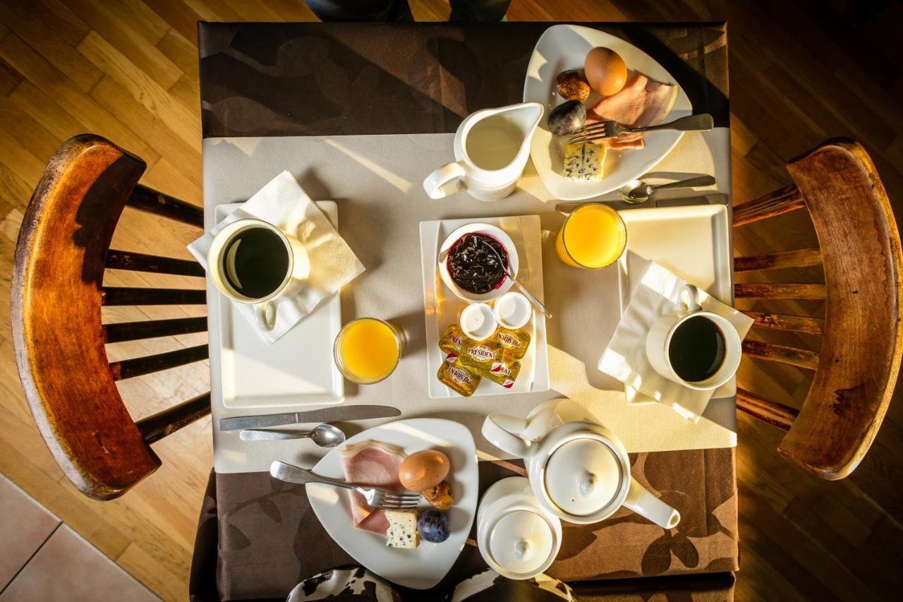 Hotel Restaurant De La Poste Et La Grange Detente, Espace Bien-Etre Châteauneuf-de-Randon Екстериор снимка