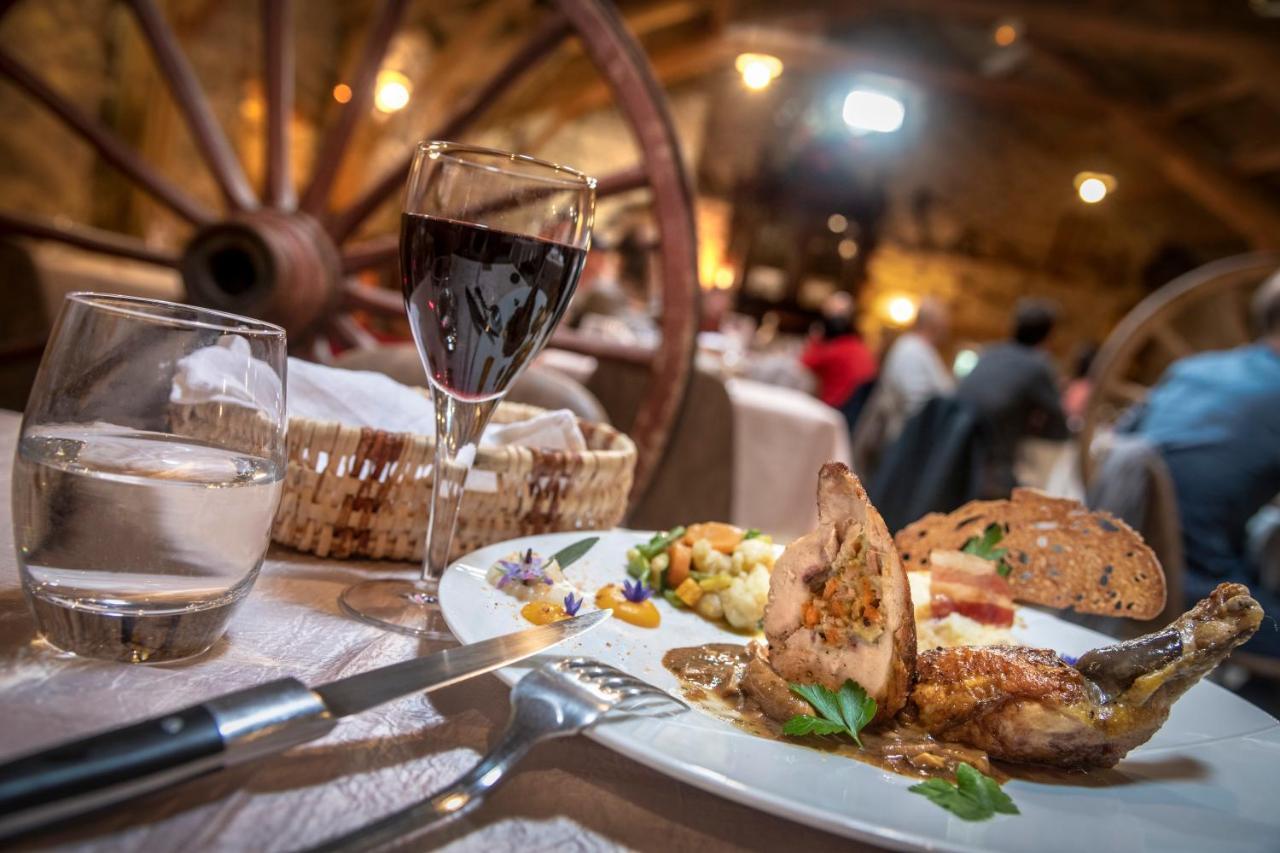 Hotel Restaurant De La Poste Et La Grange Detente, Espace Bien-Etre Châteauneuf-de-Randon Екстериор снимка