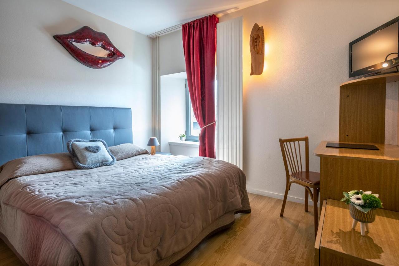Hotel Restaurant De La Poste Et La Grange Detente, Espace Bien-Etre Châteauneuf-de-Randon Екстериор снимка